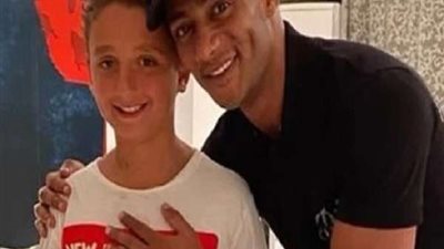 شاهد.. محمد رمضان برفقة ابن أمير كرارة: 