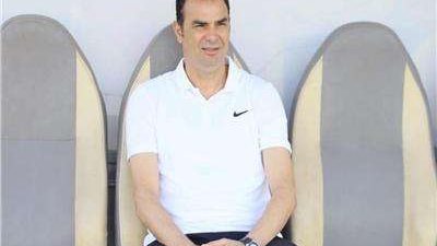 خاص|عبدالحميد بسيوني يقترب من تدريب أسوان