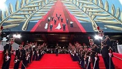 بدورته الـ٧٧.. مهرجان فينسيا السينمائي يكرم آن هوي وتيلدا سوينتون