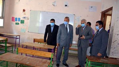 محافظ القليوبية يتفقد لجان الثانوية العامة في بنها