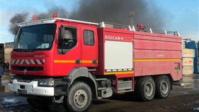 الدفع بـ3 سيارات إطفاء للسيطرة على حريق هائل داخل شقة سكنية بالجيزة