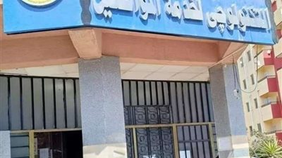 محافظ مطروح يتفقد المركز التكنولوجي لخدمة المواطنين بديوان عام المحافظة