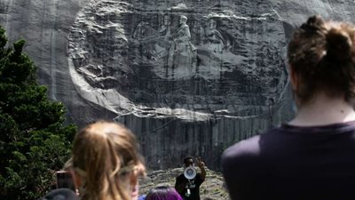 عائلة مالكة لـ