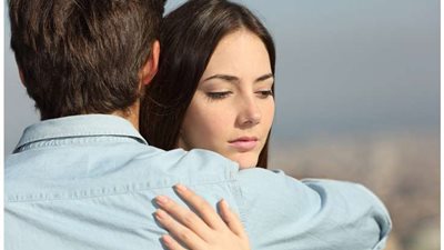 لم يمضي على زفافها أيام.. قصة عروس فى أحضان ثلاث رجال