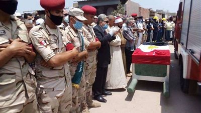 تشييع جثمان الشهيد محمود محمد بمسقط رأسه بالمنزلة