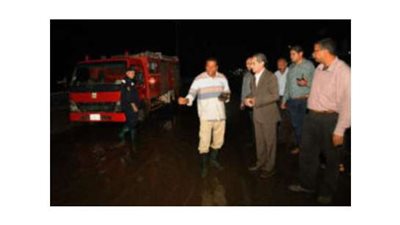 محافظ الغربية يتابع رفع مياه الأمطار بشوارع السنطة وزفتى