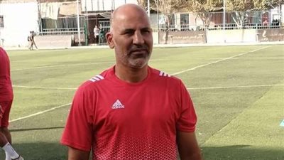 تجاوز الخمسين وما زال يلعب ولا يفكر في الاعتزال.. فرج عبد المحسن