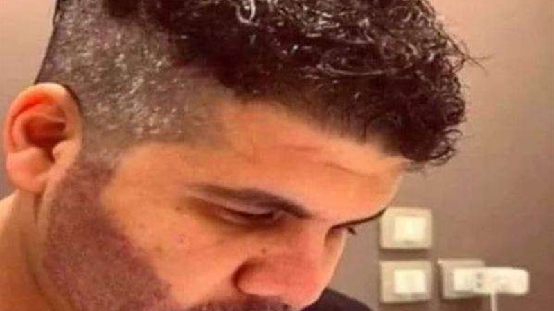 الفنان عمر كمال