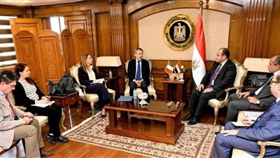 سمير: نرحب باستقبال الشركات الإيطالية للاستثمار في السوق المصري