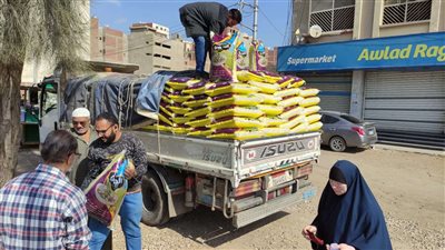 «التموين» تطلق سيارات متنقلة بالمحافظات والأرز الفاخر بــ 12 جنيها للكيلو السائب