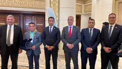 الأنصاري يهنئ أبناء الفيوم بفوز مشروعين يعرضان بمؤتمر المناخ Cop27