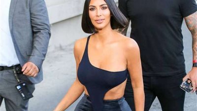 بعد اتهام زوجها لها بالخيانة.. أول صور للقاء كيم كارديشيان وميك ميل