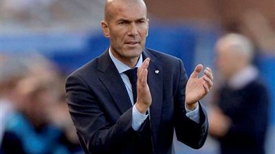 بعد ترشحه لتدريب منتخب فرنسا بعد كأس العالم.. ماذا قدم زيدان في آخر موسم تدريبي له