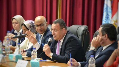 انطلاق فاعليات الندوة التثقيفية بالتعاون مع تنسيقية شباب الأحزاب