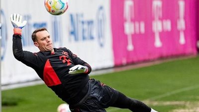 بعد إعلانه إصابته بمرض سرطان الجلد.. نوير يظهر في تدريبات بايرن ميونيخ اليوم