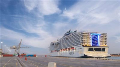 في أول توقف لها.. موانئ دبي تستقبل أحدث سفينة صديقة للبيئة بالعالم