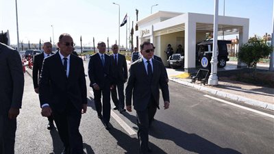 وزير الداخلية يتفقد الاستعدادات الأمنية لتأمين فعاليات مؤتمر المناخ
