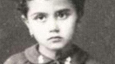 أصبحت نجمة يسرد عنها التاريخ.. فمن هذه الطفلة؟