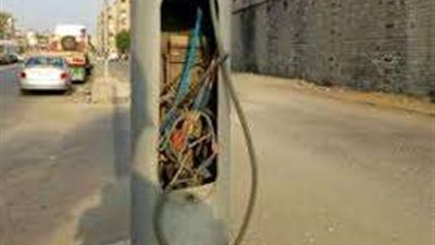 إسعاف شاب أصيب بصعق كهربائي ناجم عن ملامسته عامود إنارة بمدينة 6 أكتوبر