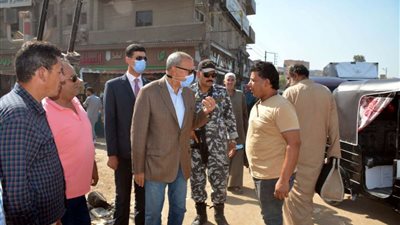 محافظ القليوبية يتفقد مدن طوخ وشبين القناطر لمتابعة منظومة رفع القمامة