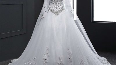 حقيقة قصة فستان الزفاف الأبيض ..  أعرف الحكاية كاملة