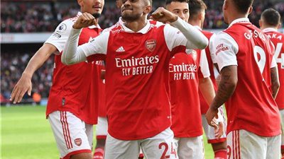 بعد 14 جولة من تصدر الدوري الإنجليزي .. 3 أسباب لتفوق أرسنال في البريميرليج