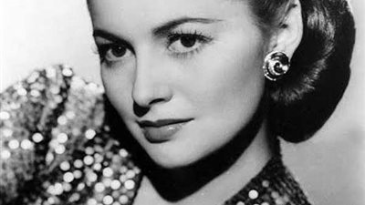 وفاة الفنانة أوليفيا دي هافيلاند عن عمر يناهز 104 عاما.. صور