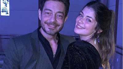 أحمد زاهر عن ابنته: 