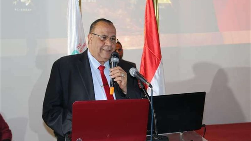 رئيس جامعة الأقصر