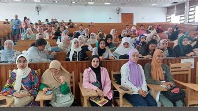 تدريب 97 طالب بزراعة قناة السويس عن 