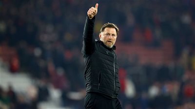 رسمياً.. ساوثهامبتون يعلن إقالة رالف هاسنهوتل من تدريب الفريق