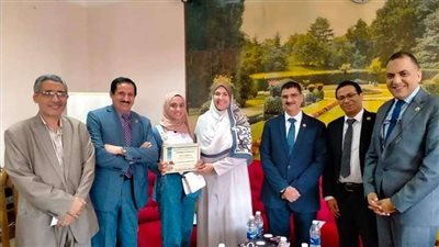 صيدلة المنيا تكرم المشاركين في تدريب إحدى شركات الأدوية