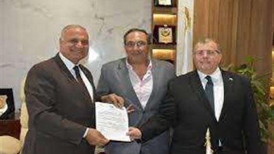 رئيس جامعة مدينة السادات يعتمد قرارات ترقية جديدة