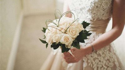 بعد ساعات من الزفاف.. عروس تدخل العناية المركزة