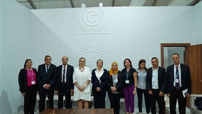 وزيرة البيئة ومبعوث مؤتمر المناخ cop27 ونظيرتها التونسية توقعان برنامجاً تنفيذياً لتعزيز التعاون