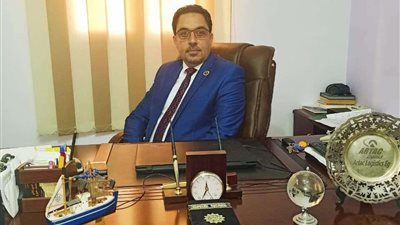 إيهاب محمود: حضور أكبر رؤساء العالم بمؤتمر المناخ دعاية كبيرة لمصر