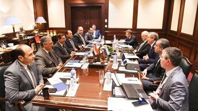 انعقاد جلسات عن جهود صناعة البترول والغاز للوصول للحياد الكربونى.. تفاصيل