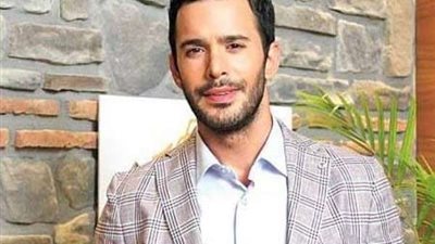 شاهد.. الصور الأولى لحفل زفاف عمر بطل مسلسل 