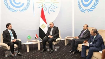 على هامش قمة المناخ .. شكري يلتقي نظيره الباكستاني ووزيرة التغير المناخي