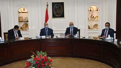 وزير الإسكان يُصدر 41 قراراً إدارياً لإزالة التعديات ومخالفات البناء بالمدن الجديدة