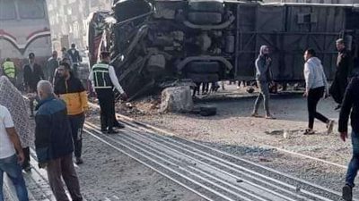 بالاسماء.. إرتفاع عدد المصابين في حادث اصطدام قطار بأتوبيس بمحافظة الشرقية