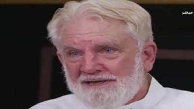 شاهد.. أمريكي يروي كيف اعتنق الإسلام ويكشف فكرة مجتمعه عن السعودية