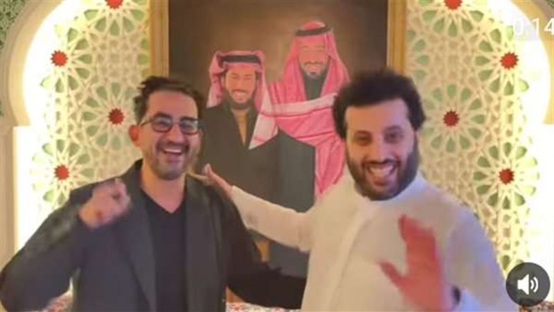 أحمد حلمي وتركي آل