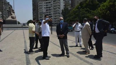 محافظ الجيزة يتابع توافد المواطنين لذبح الأضاحي  بمجزر الوراق