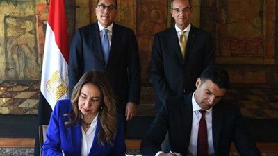 مدبولي يشهد توقيع مذكرة تفاهم لتحويل المؤسسات الحكومية إلى ذكية