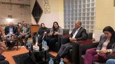 التنسيقية تواصل مناقشة قضايا الحوار الوطني وتلتقي قيادات حزب 