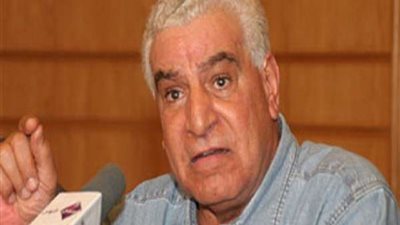 زاهي حواس يرد بشكل قاسي على إيلون ماسك الذي أثار كذبة الأهرامات