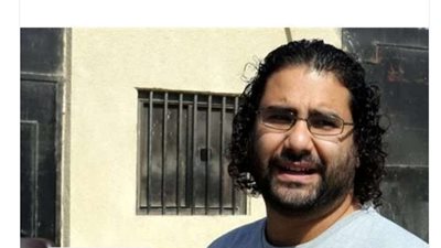 محمد موسى ينفعل بسبب استقواء علاء عبدالفتاح بالخارج : مصر لن تقبل الابتزاز