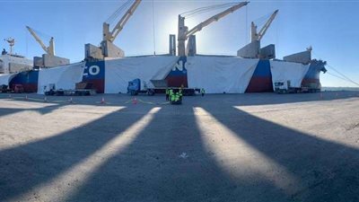 ميناء شرق بورسعيد يستقبل سفينتين لشحن 105 آلاف طن من خام الكلينكر لكوت ديفوار