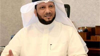 بالمستندات.. منح معاش استثنائي لوزير المالية يُثير غضب سوشيال ميديا في الكويت